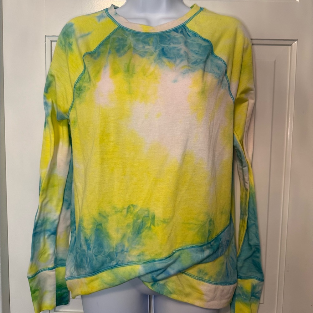 Women’s Long Sleeve Tie-Dye Tee in Yellow & Teal